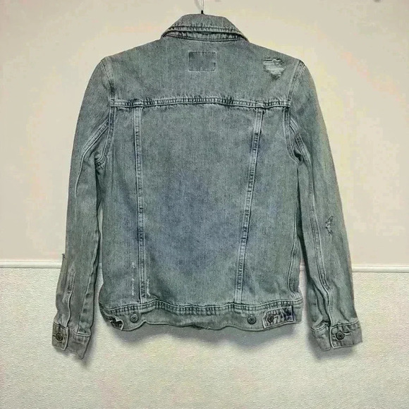 Old Navy Distressed Blue Jean Denim Jacket Size M for Women - Picture 8 of 12